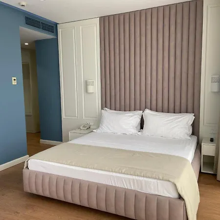 Paradise Hotel