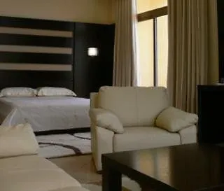 Hotel Paradise Radhime