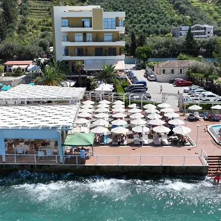 Paradise 4* Radhimë