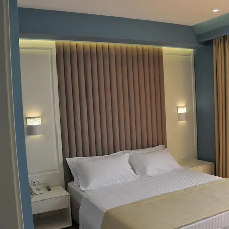 Paradise 4* Radhimë