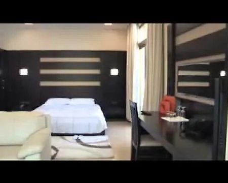 Paradise Hotel