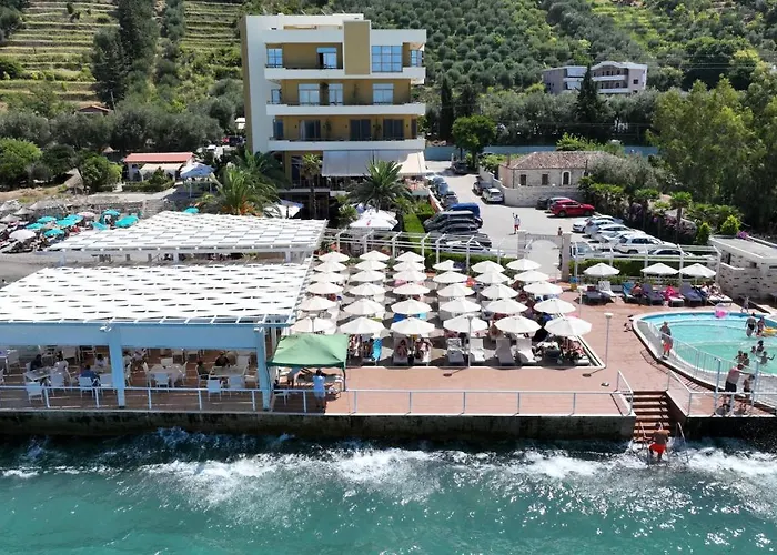 Paradise 4* Radhimë