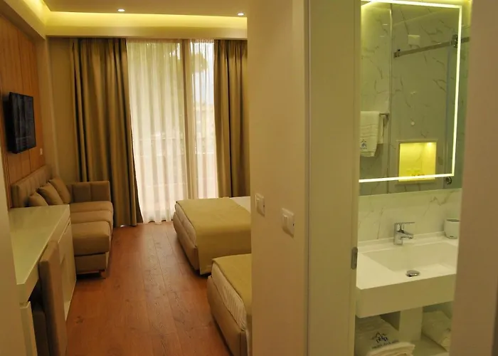 Paradise 4* Radhimë