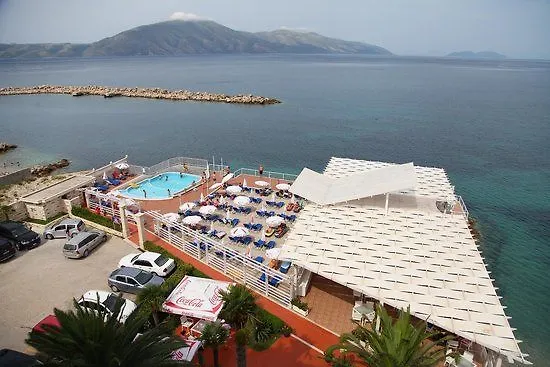 酒店 Paradise Radhimë